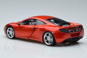 McLaren MP4-12C Med Stig Top Gear Figur Minichamps 1:18 519101330 Metall — bild 6 av 7