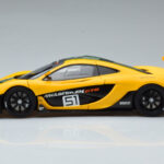 McLaren P1 GTR Gul Med Gröna Ränder AUTOart 1:18 - image 4 of 7