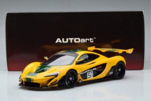 McLaren P1 GTR Gul Med Gröna Ränder AUTOart 1:18 81544 Komposit — bild 7 av 7