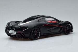 McLaren P1 Matt Svart AUTOart 1:18 76027 Metall — bild 3 av 9
