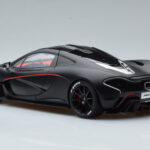 McLaren P1 Matt Svart AUTOart 1:18 - image 6 of 9