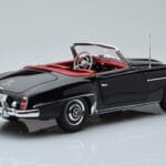 Mercedes 190 SL W121 Cabriolet Svart Minichamps 1:18 - image 3 of 8