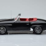Mercedes 190 SL W121 Cabriolet Svart Minichamps 1:18 - image 4 of 8