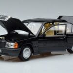 Mercedes 190 E W201 Begränsad Upplaga Norev 1:18 183823 Metall - image 2 of 10
