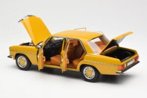 Mercedes 200/8 W115 Sahara Gul Norev 1:18 183771 Metall — bild 5 av 8