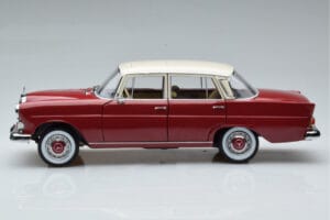 Mercedes 200 W110 Röd Norev 1:18 183706 Metall — bild 5 av 7