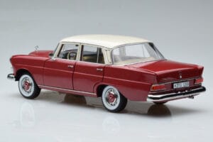 Mercedes 200 W110 Röd Norev 1:18 183706 Metall — bild 7 av 7
