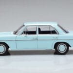 Mercedes 200 W115 Norev 1:18 183777 Metall - image 4 of 7