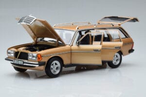 Mercedes 200T S123 AMG Package Beige Norev 1:18 183739 Metall — bild 2 av 9