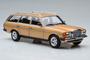 Mercedes 200T S123 AMG Package Beige Norev 1:18 183739 Metall — bild 6 av 9