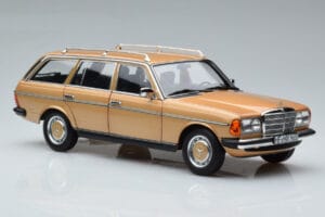 Mercedes 200T S123 Beige Norev 1:18 183738 Metall — bild 6 av 9