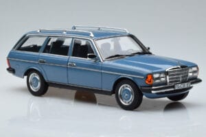 Mercedes 200T S123 Blå Norev 1:18 183737 Metall — bild 5 av 7