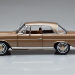 Mercedes 250 SE Coupe W111 Guld Metallic Norev 1:18 - image 4 of 7