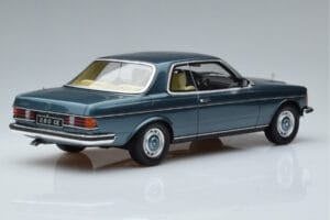 Mercedes 280 CE C123 Blå Otto 1:18 OT627 Resin — bild 2 av 6