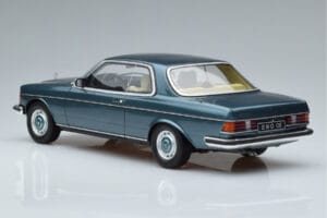 Mercedes 280 CE C123 Blå Otto 1:18 OT627 Resin — bild 5 av 6