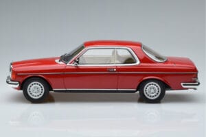 Mercedes 280 CE C123 Röd Otto 1:18 OT145 Resin — bild 3 av 6