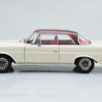 Mercedes 280 SE W108 Vit AUTOart 1:18 - image 5 of 8