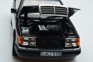 Mercedes 300 CE-24 C124 Coupe AMG Wheels Begränsad Upplaga Norev 1:18 183881 Metall — bild 9 av 11