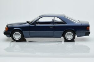 Mercedes 300 CE-24 C124 Coupe Nautical Blå Begränsad Upplaga Norev 1:18 183882 Metall — bild 4 av 7