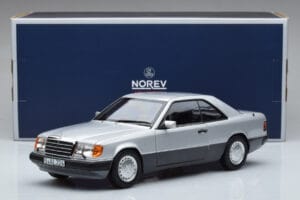 Mercedes 300 CE-24 C124 Coupe Silver Norev 1:18 183880 Metall — bild 7 av 7