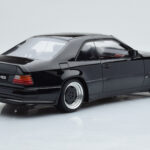 Mercedes 300 CE C124 AMG The Hammer Svart Otto 1:18 - image 2 of 6