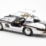 Mercedes 300 SL W198 Krom Minichamps 1:18 B66040645 - image 5 of 8