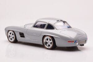 Mercedes 300 SL W198 Gullwing By S-Klub Grå GT Spirit 1:18 GT418 Resin — bild 5 av 6