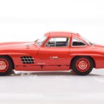 Mercedes 300 SL W198 Gullwing Röd Minichamps 1:18 - image 4 of 8