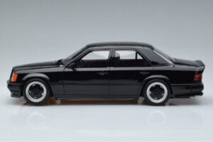 Mercedes 300E W124 5.6 AMG The Hammer Otto 1:18 OT638 Resin — bild 3 av 6