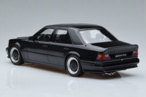 Mercedes 300E W124 5.6 AMG The Hammer Otto 1:18 OT638 Resin — bild 5 av 6