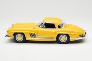 Mercedes 300 SL W198 Roadster Gul Norev 1:18 B66040669 Metall — bild 4 av 8