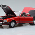 Mercedes 450 SL R107 US Version Röd Norev 1:18 - image 2 of 8