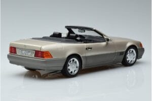 Mercedes 500 SL R129 Smoke Silver Norev 1:18 183719 Metall — bild 3 av 7