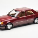 Mercedes 500E W124 Röd Metallic Återförsäljarutgåva Norev 1:18 B66040699