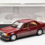 Mercedes 500E W124 Röd Metallic Återförsäljarutgåva Norev 1:18 B66040699 - image 8 of 8
