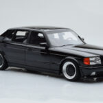 Mercedes 560 SEL AMG W126 Obsidian Svart Otto 1:18 - image 4 of 6