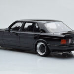Mercedes 560 SEL AMG W126 Obsidian Svart Otto 1:18 - image 5 of 6