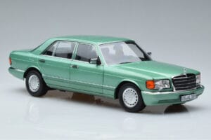 Mercedes 560 SEL W126 Ljusgrön Norev 1:18 183469 Metall — bild 5 av 7