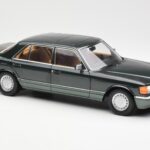 Mercedes 560 SEL W126 Night Grön Metallic Dealer Edition Norev 1:18 B66040626 - image 6 of 8