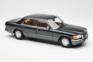 Mercedes 560 SEL W126 Night Grön Metallic Dealer Edition Norev 1:18 B66040626 Metall — bild 6 av 8