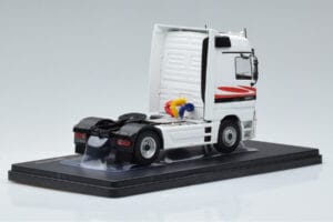 Mercedes Actros MP1 Vit IXO 1:43 TR064 Metall — bild 2 av 6