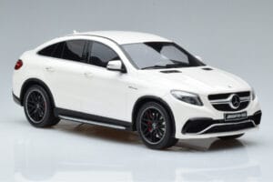Mercedes AMG GLE 63S C292 Coupe Vit GT Spirit 1:18 B66965706 Resin — bild 4 av 6