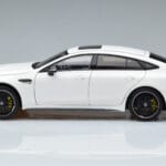 Mercedes AMG GT 63 S X290 Vit Norev 1:18 183445 Metall - image 4 of 7