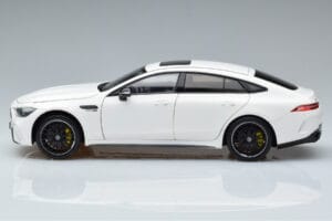 Mercedes AMG GT 63 S X290 Vit Norev 1:18 183445 Metall — bild 4 av 7