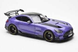 Mercedes AMG GT Black Series Lila Asia Exclusive Norev 1:18 183907 Metall — bild 6 av 8