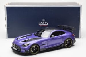 Mercedes AMG GT Black Series Lila Asia Exclusive Norev 1:18 183907 Metall — bild 8 av 8