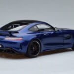 Mercedes AMG GT R C190 Brilliantblå AUTOart 1:18 76334 Metall - image 3 of 7