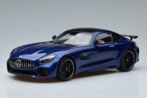 Mercedes AMG GT R C190 Brilliantblå AUTOart 1:18 76334 Metall