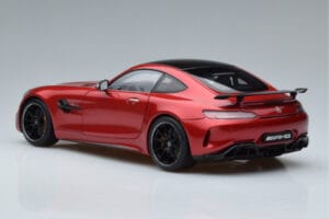 Mercedes AMG GT R C190 Kardinalröd AUTOart 1:18 76331 Metall — bild 6 av 7