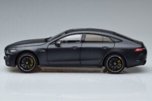 Mercedes AMG GT63 S X290 Dealer Edition Norev 1:18 B66960460 Metall — bild 4 av 7